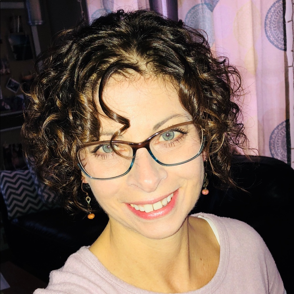Meet your Posher, Amy
